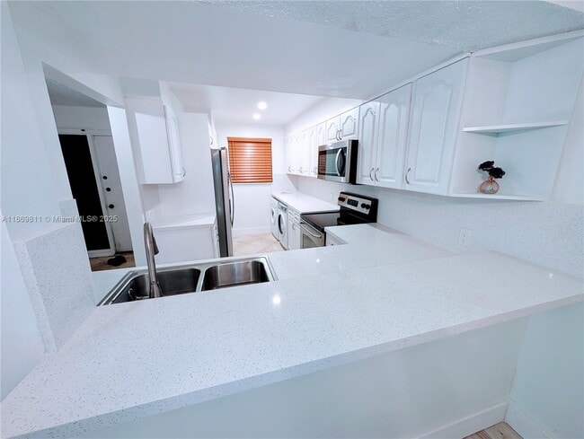 Building Photo - 1584 NW 113th Way