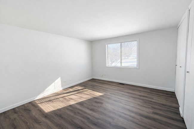 Building Photo - 1313 Wakeby Ln