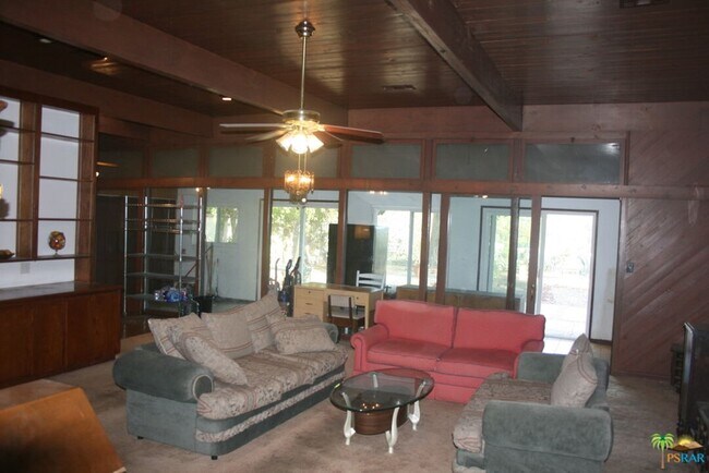 Building Photo - 508 N Avenue 66
