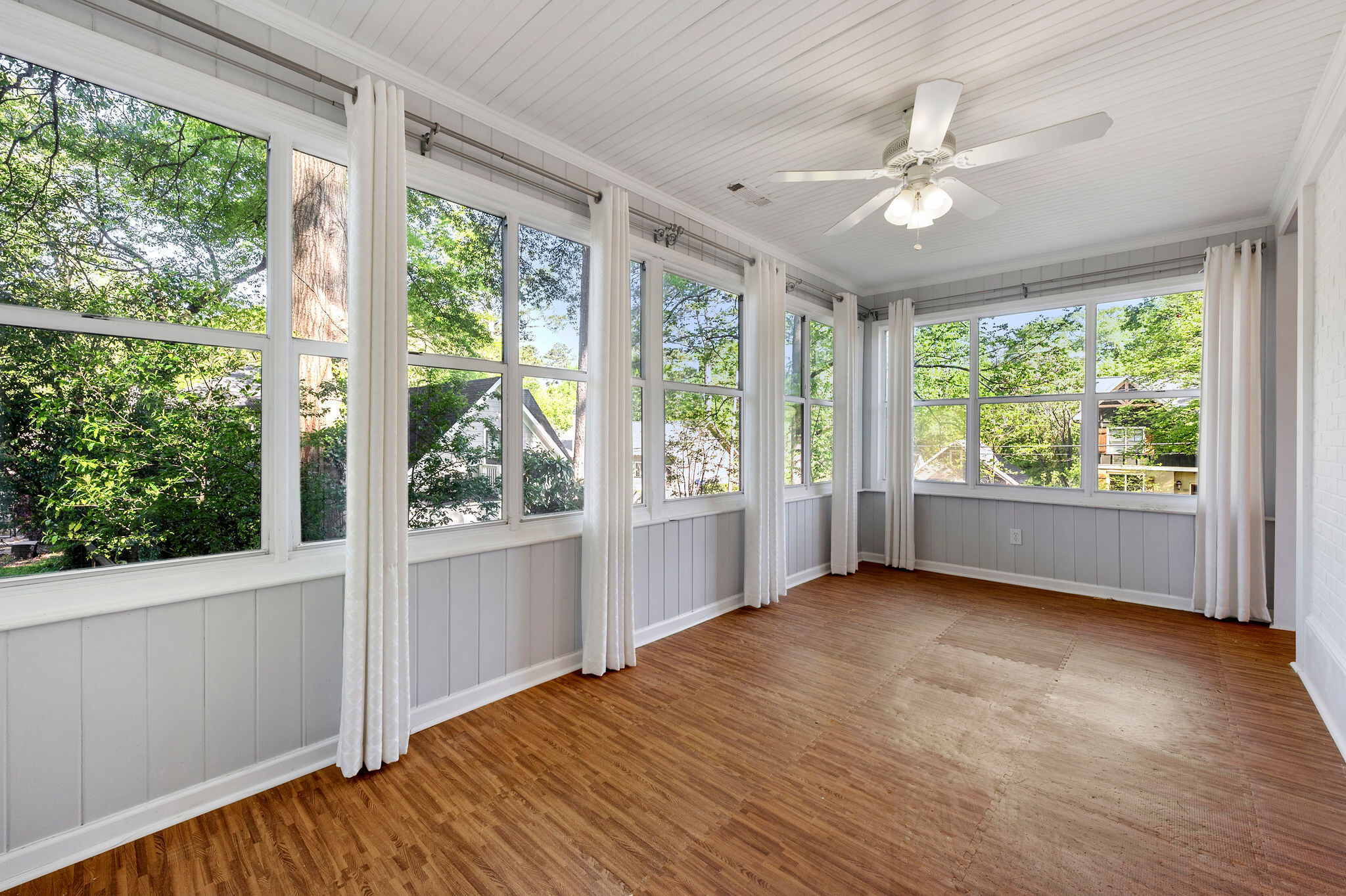 Playroom/sunroom off main living room - 121 Brower Street