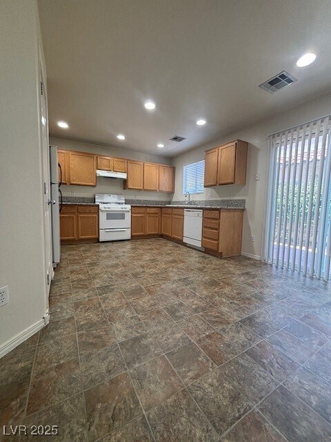 Building Photo - 1026 Monte De Oro Ave