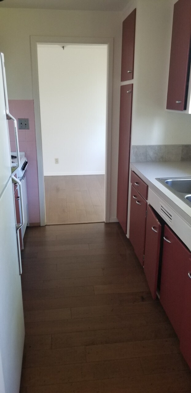 Building Photo - Cedar Duplex
