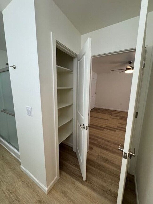 Building Photo - 2445 S Clovis Place-