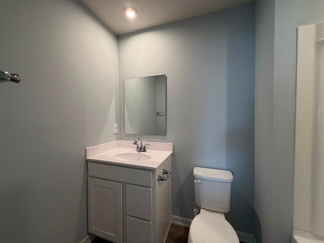 Building Photo - 205 Tormore Dr