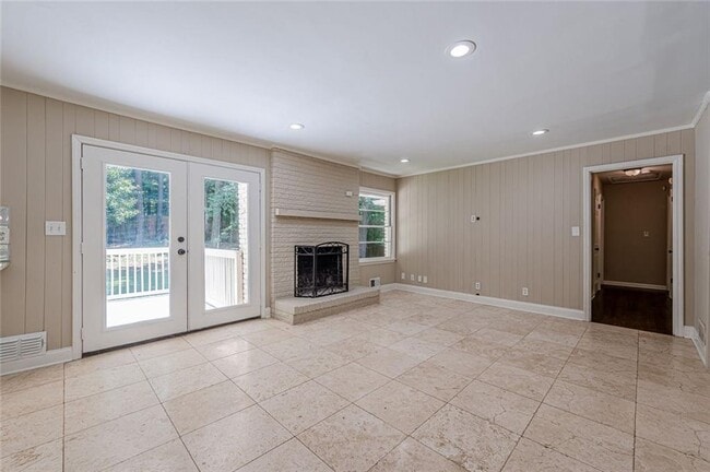 Building Photo - 2151 Zelda Dr NE