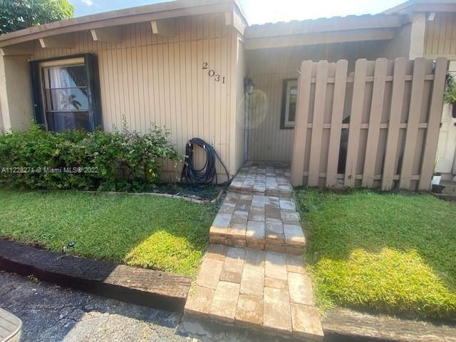 Primary Photo - 2031 SW 81st Way