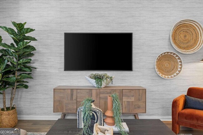 Building Photo - 2546 States Ave