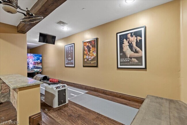 Building Photo - 514 Mandalay Ct