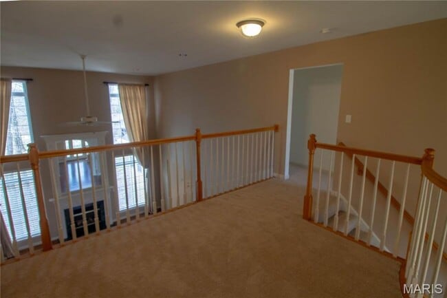 Building Photo - Welcome to this beautiful 3-bedroom spacio...