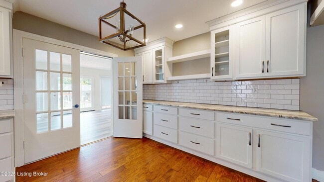 Building Photo - 4502 Blenheim Rd