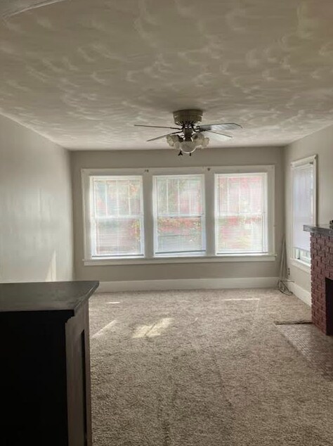 Building Photo - 1208 W 27th St