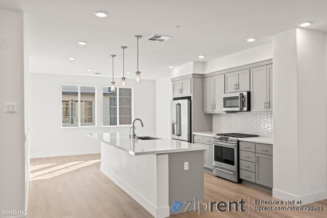 Building Photo - 4 br, 3.5 bath Townhome - 725 Delve Ct, Ha...