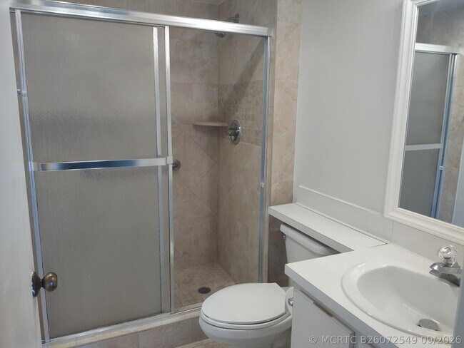 Building Photo - 3212 Strawflower Way