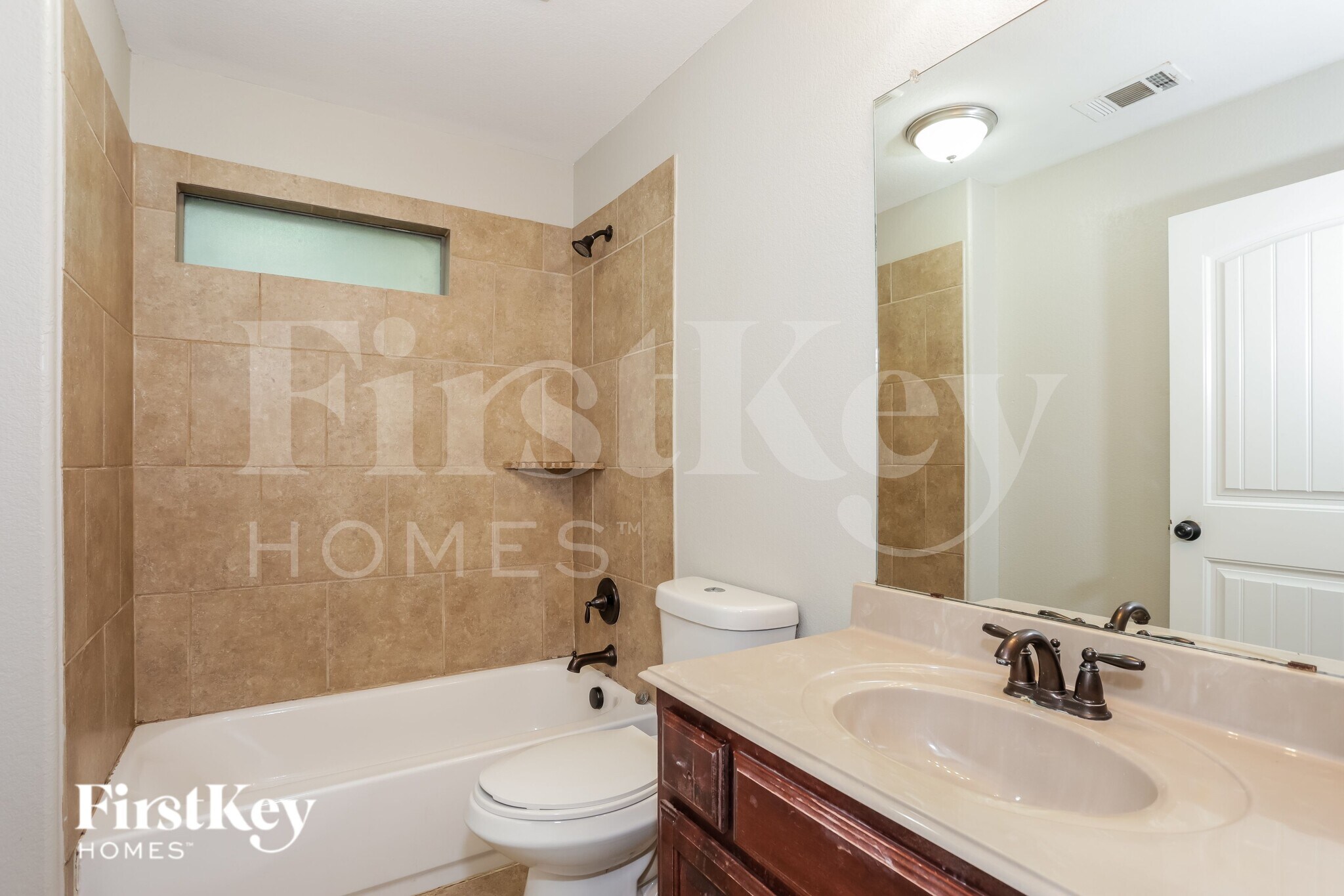 Building Photo - 6612 Gillis Johnson St