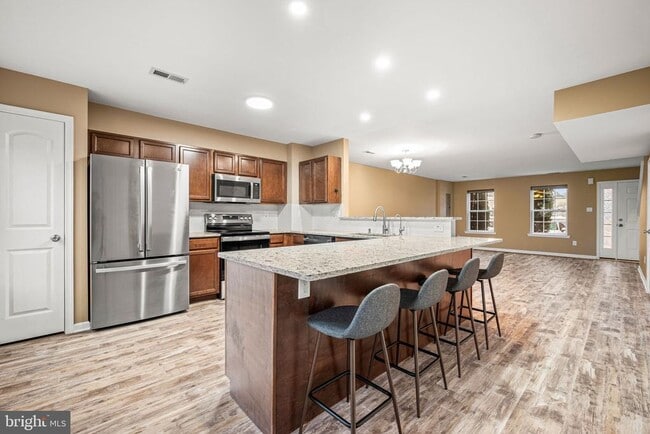 Building Photo - 222 South St