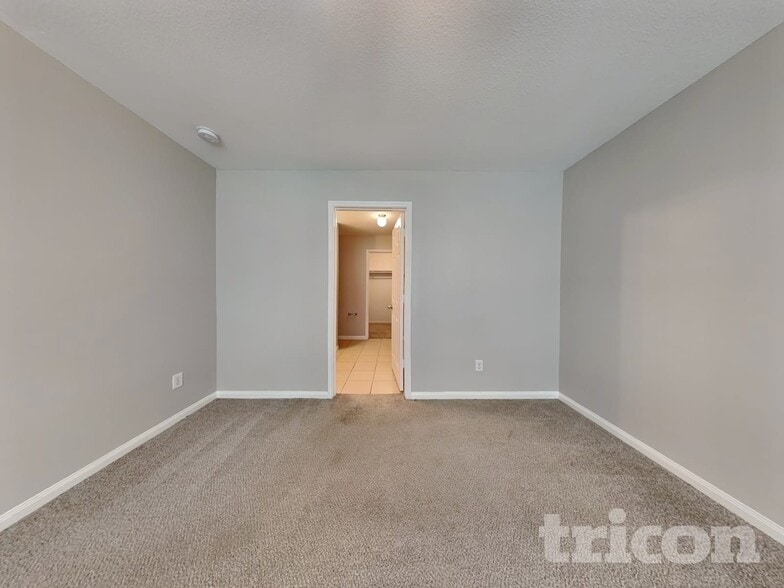 Building Photo - 26939 Wild Duck Ln