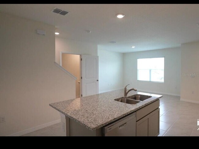 Building Photo - 5609 Brosnan Rd