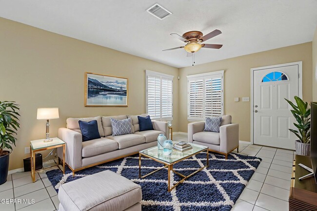 Building Photo - 12528 Martin Bauman Dr