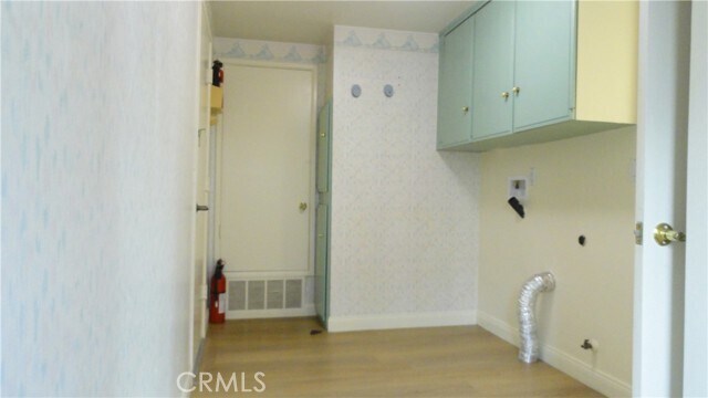 Building Photo - 1100 La Senda Dr