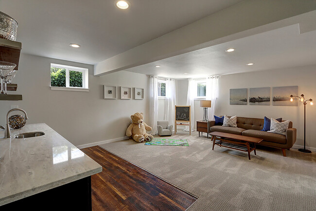 Downstairs Living Space - 5813 E I St