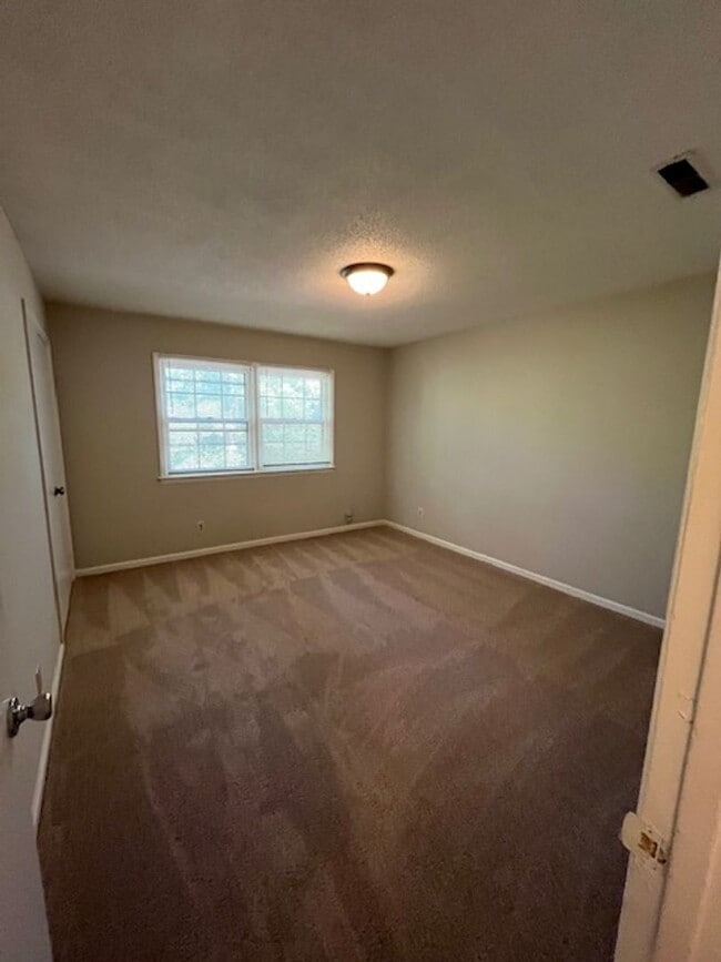 Building Photo - 3431D Wichita Place