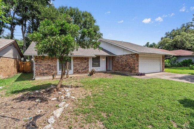 Building Photo - Amiable 3 Bedroom, 2 Bath Home in Anderson Mill