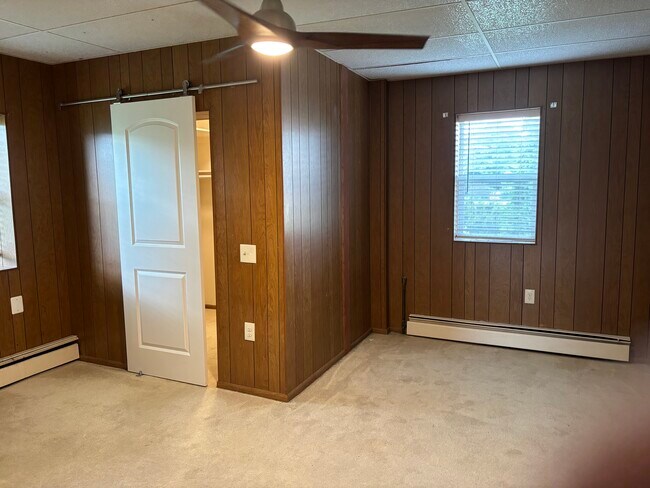 Main Bedroom - 197 S 6th St