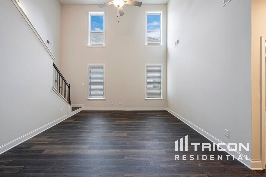 Building Photo - 203 Margrave Dr