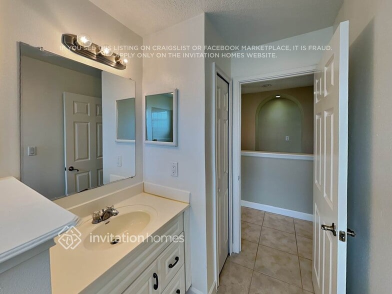 Building Photo - 13104 Fernway Rd