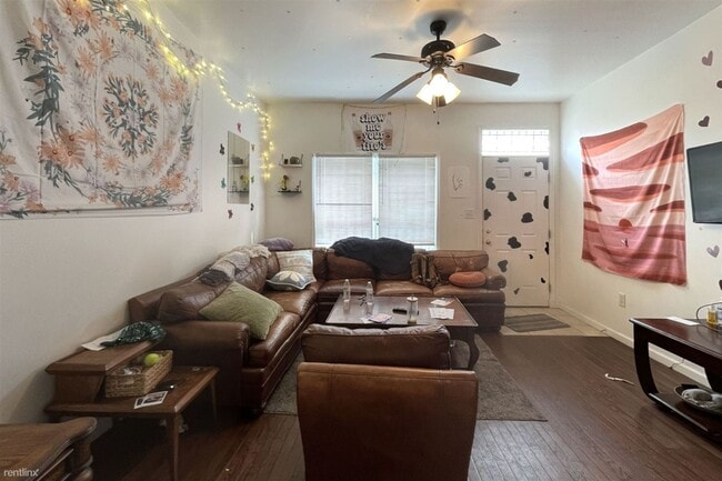 Building Photo - 1715 Arlington St