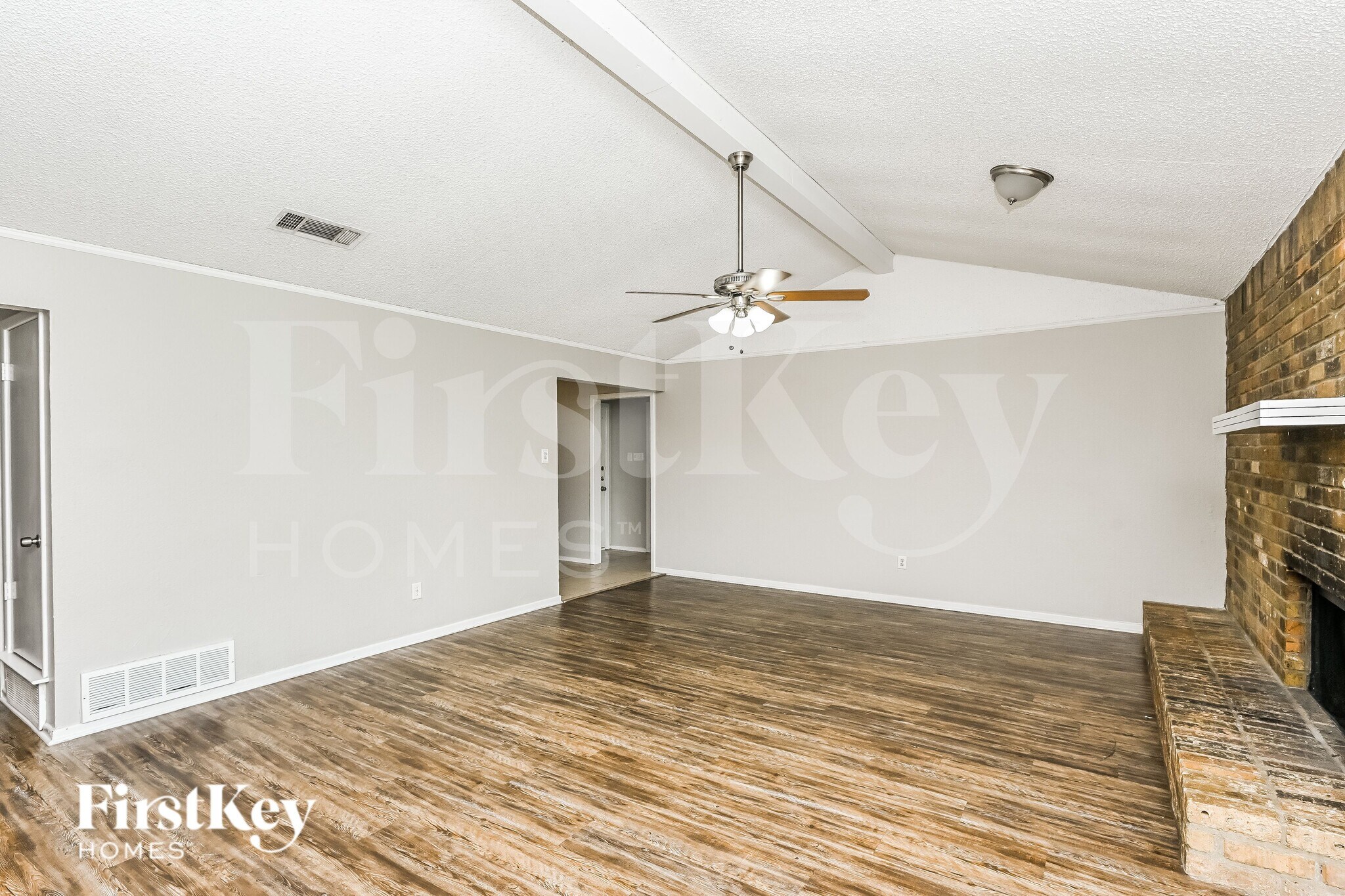 Building Photo - 7508 Evergreen Dr