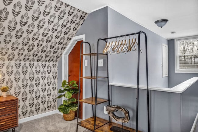 Building Photo - 1036 Union Ave