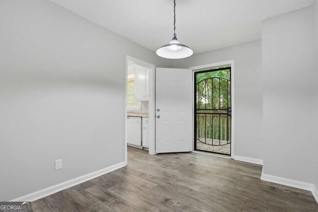 Building Photo - 5344 Ridgemere Ct
