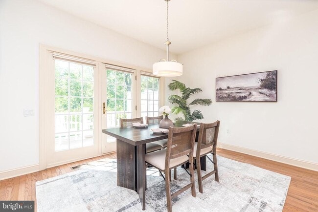 Building Photo - 5812 Hickory Hollow Ln