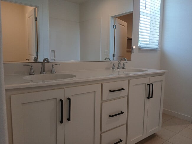 Building Photo - 1284 Warmth Ct