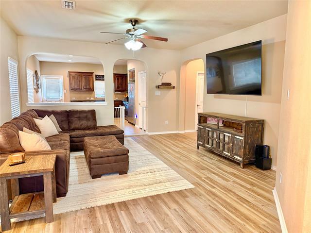 Building Photo - 1068 Meadow Scape Dr