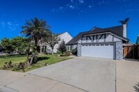Building Photo - Quiet Cul De Sac Home