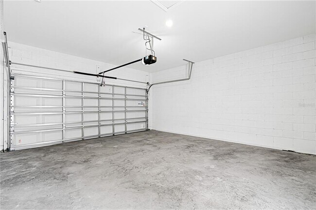 Building Photo - 5812 Meditation Dr