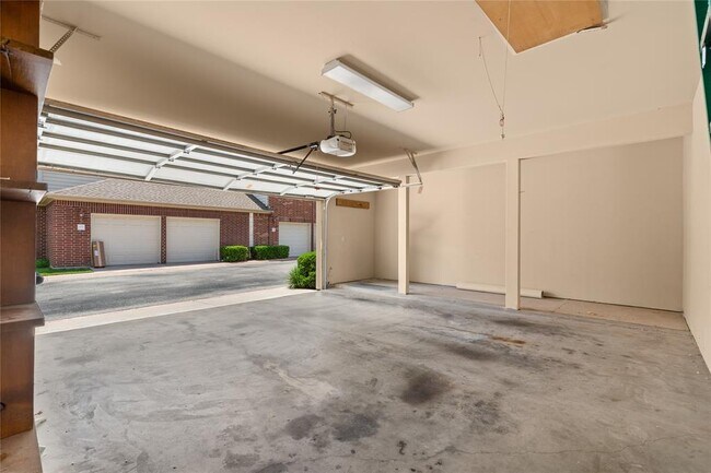 Building Photo - 14812 Avery Ranch Blvd