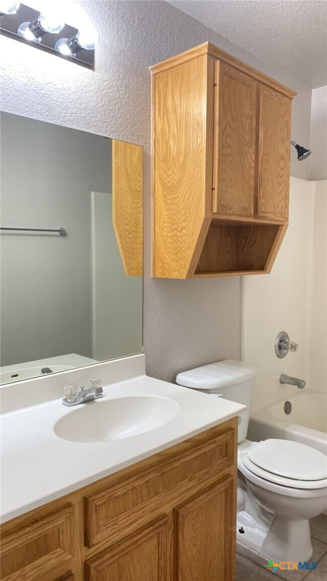 Building Photo - 3605 Westwood Dr