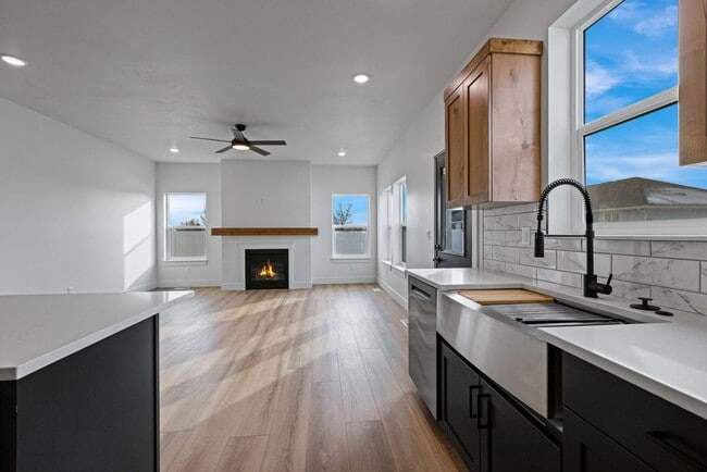 Building Photo - NEW BUILD 3-BED, 2-BATH UPSTAIRS DUPLEX UN...
