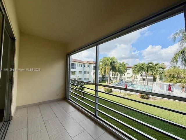 Building Photo - 4200 Crystal Lake Dr