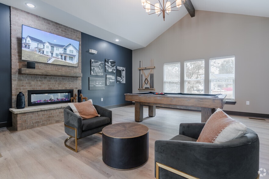Primary Photo - Buffalo Ridge Townhomes