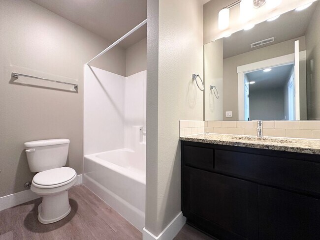 Building Photo - LUXURY TOWNHOUSE; 2 CAR GARAGE, BONUS ROOM...