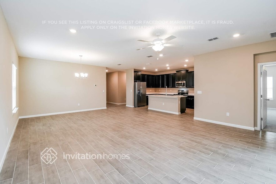Building Photo - 9835 Lemon Balm Wy