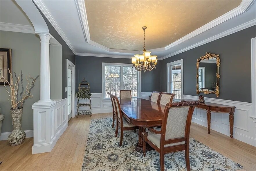 Building Photo - 120 Adams St