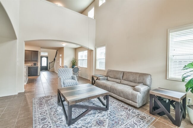 Building Photo - 18226 Chianti Ridge Dr