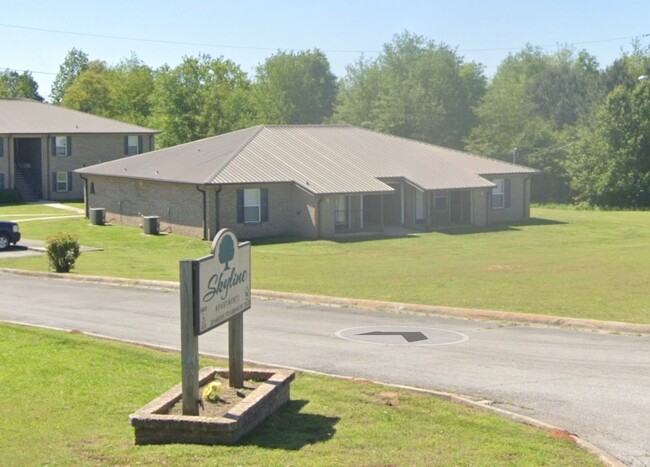 Building Photo - 550 Ray Rd