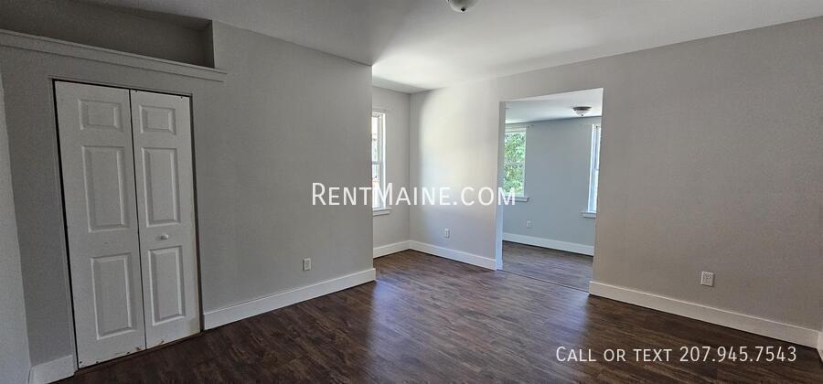 Building Photo - 206 Maine Ave