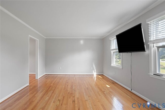 Building Photo - 7219 Laurel Spring Rd